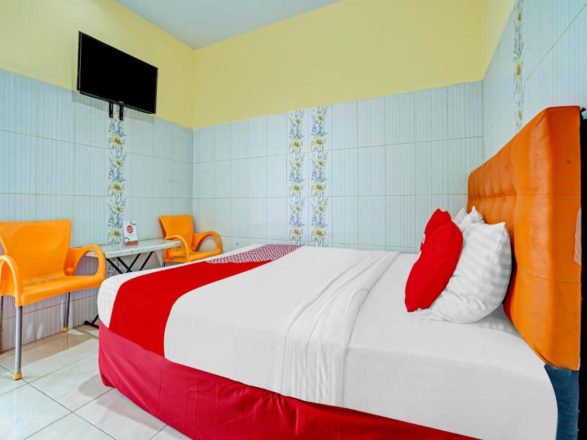 Oyo 90238 Hotel Nusantara Cirebon Exteriér fotografie
